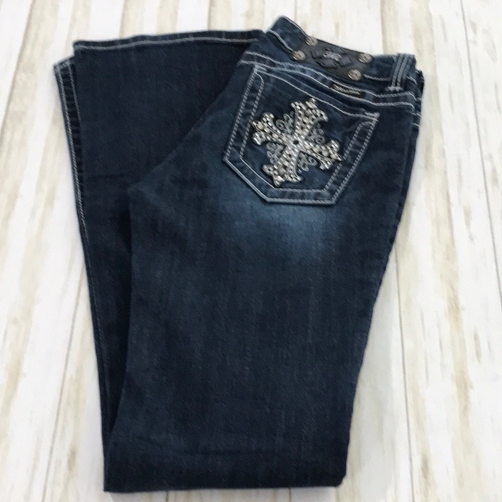 MISS ME RHINESTONE CROSS BOOT CUT JEANS J10